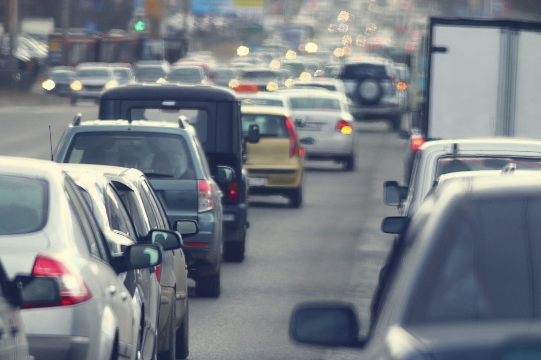 Fahren im Straßenverkehr - Sicher auf der Straße